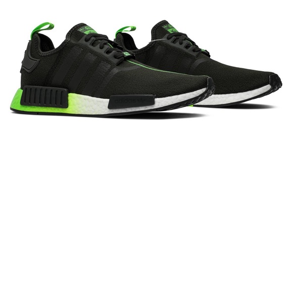 NMD_R1 Star Wars Adidas (green) size 6 - Picture 8 of 8